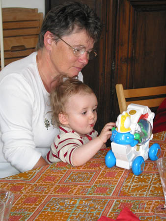 102-0238_IMG