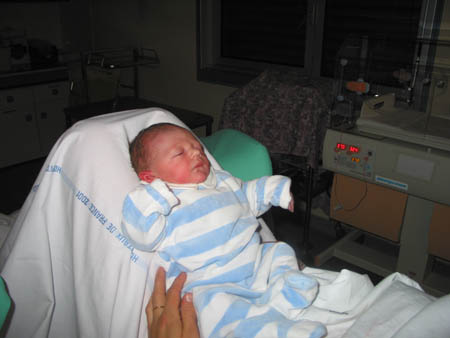 105-0528_IMG